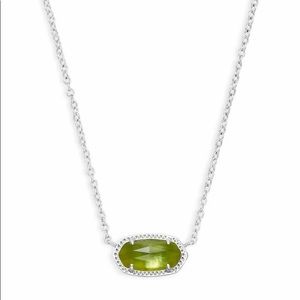 ⭐️Kendra Scott Elisa Necklace⭐️